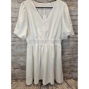 Outfeel White Dress With Lining Size Large NWT Boho Style V-Neck Bell Sleeves